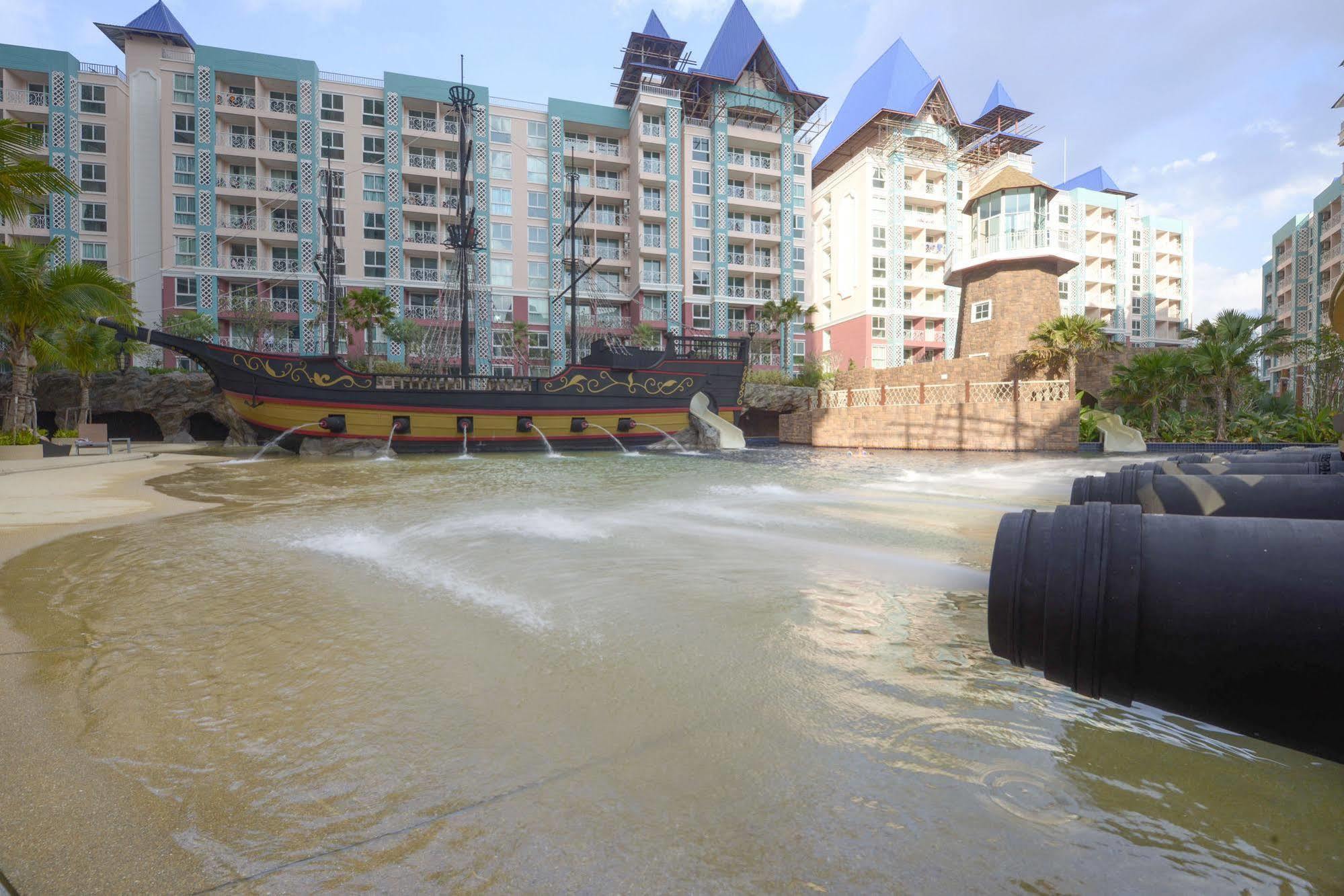 Hotel Grande Caribbean Pattaya Extérieur photo